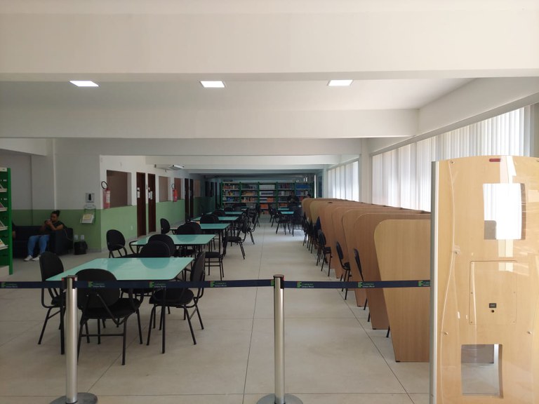 69 - Biblioteca no Campus Macaé