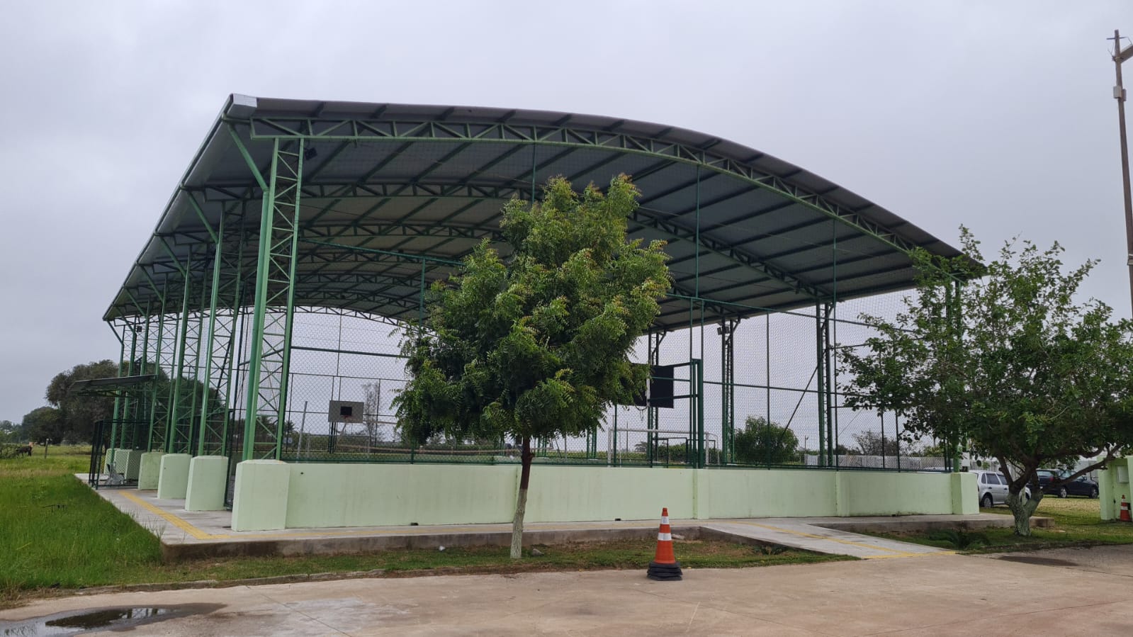 Construção de quadra poliesportiva no Campus São João da Barra