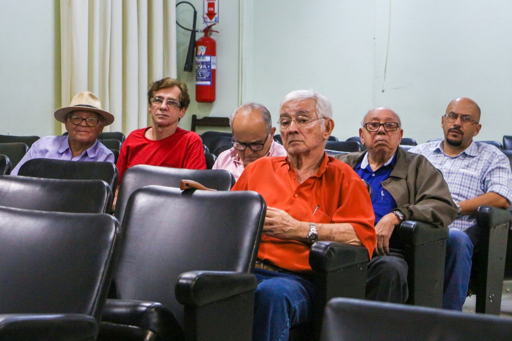 Encontro com os aposentados 2017 (11).jpg