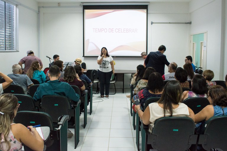 Encontro com os aposentados em 26.04 (1).jpg