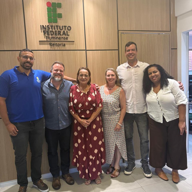 Parceria entre IFF e SJB busca fortalecer oferta de cursos a distância e capacitação de servidores