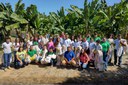 Estudantes de escola técnica participam de curso de apicultura no IFF Bom Jesus