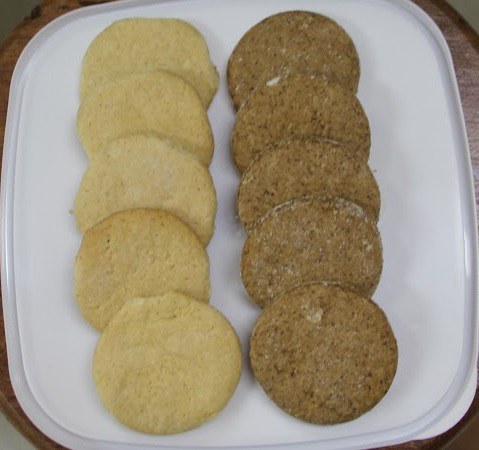 Biscoitos elaborados com resíduos de acerola e lactossoro