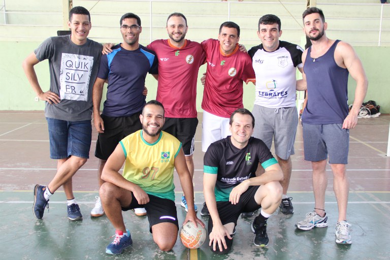 IFF Bom Jesus enfrenta Campus Itaperuna no vôlei masculino