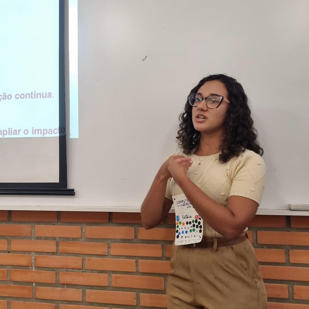 Computer on the beach 2025