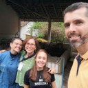 Pesquisadoras da UFRJ visitam laboratório de suinocultura do IFF Bom Jesus