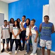 Estudantes da Escola Sebastião Pimentel Marques participaram de atividades nas salas de aula e laboratórios do IFF Bom Jesus.