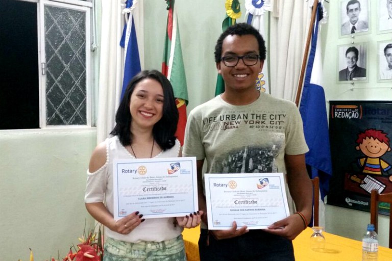 Premiados no concurso de redação do Rotary Clube