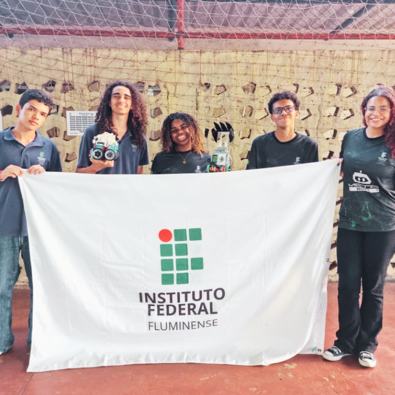 IFF Conquista pódio na Copa Cupim de Robótica e garante vaga no Rio Innovation Week 2026