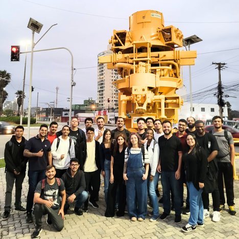Estudantes do IFF visitam Base de Imbetiba da Petrobras