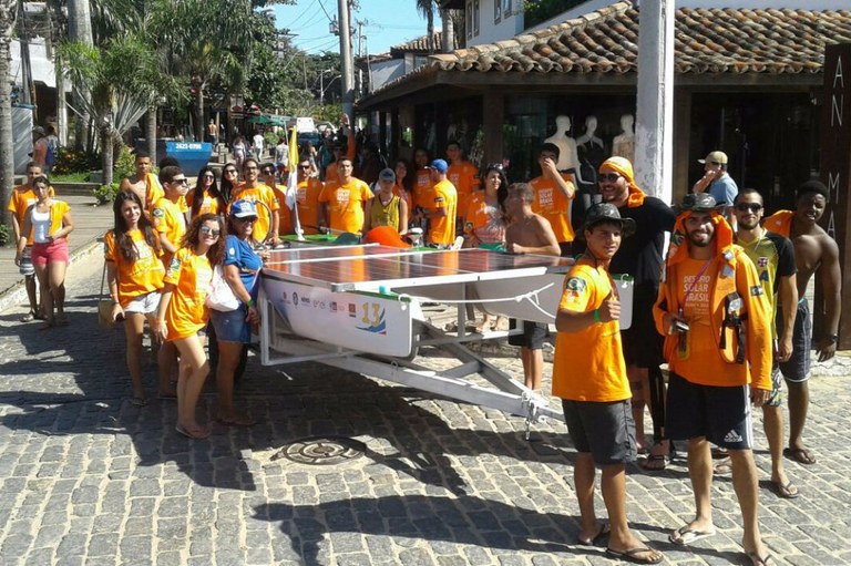 Equipe do IFFluminense participa da competição Desafio Solar Brasil 2016