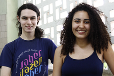Yan e Maria Vitória participaram do curta “Amor laico & Respeito professo” que venceu categoria do terceiro ano.
(Foto: Raphaella Cordeiro)
