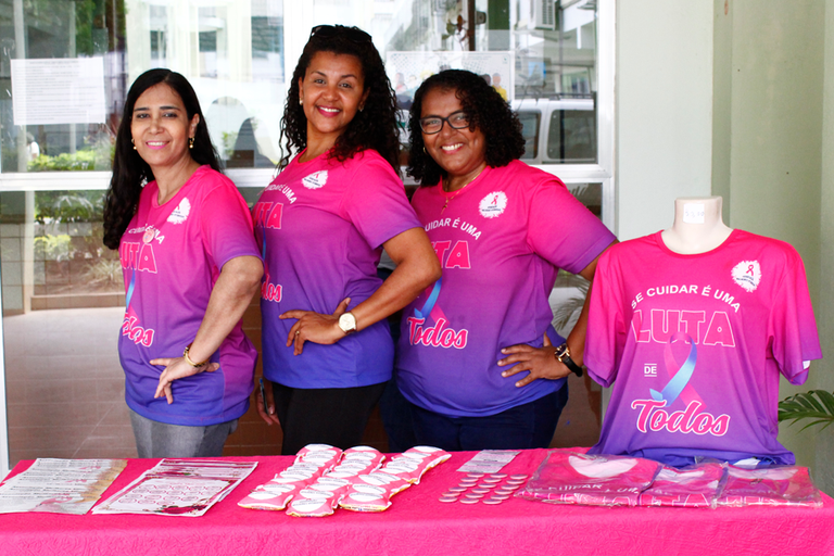 Prevenção ao câncer de mama é tema de exposição no IFF Campos Centro