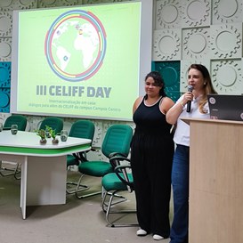 A professora e coordenadora do Celiff no IFF Campos Centro, Aline Miranda (Fotos: Raphaella Cordeiro/Ascom).