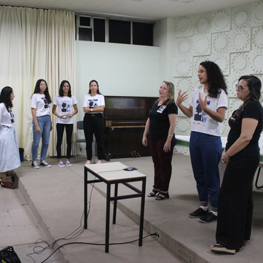 Servidoras do campus e bolsistas falaram sobre a participação no projeto (Foto: Antonio Barros/Ascom).