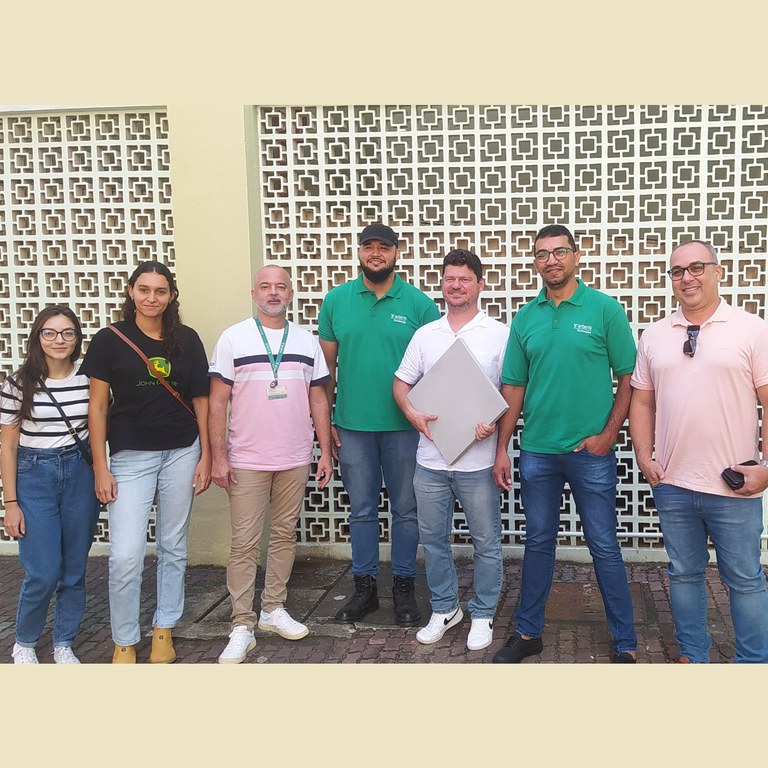 Resíduo de asfalto vira concreto em laboratório do IFF Campos Centro