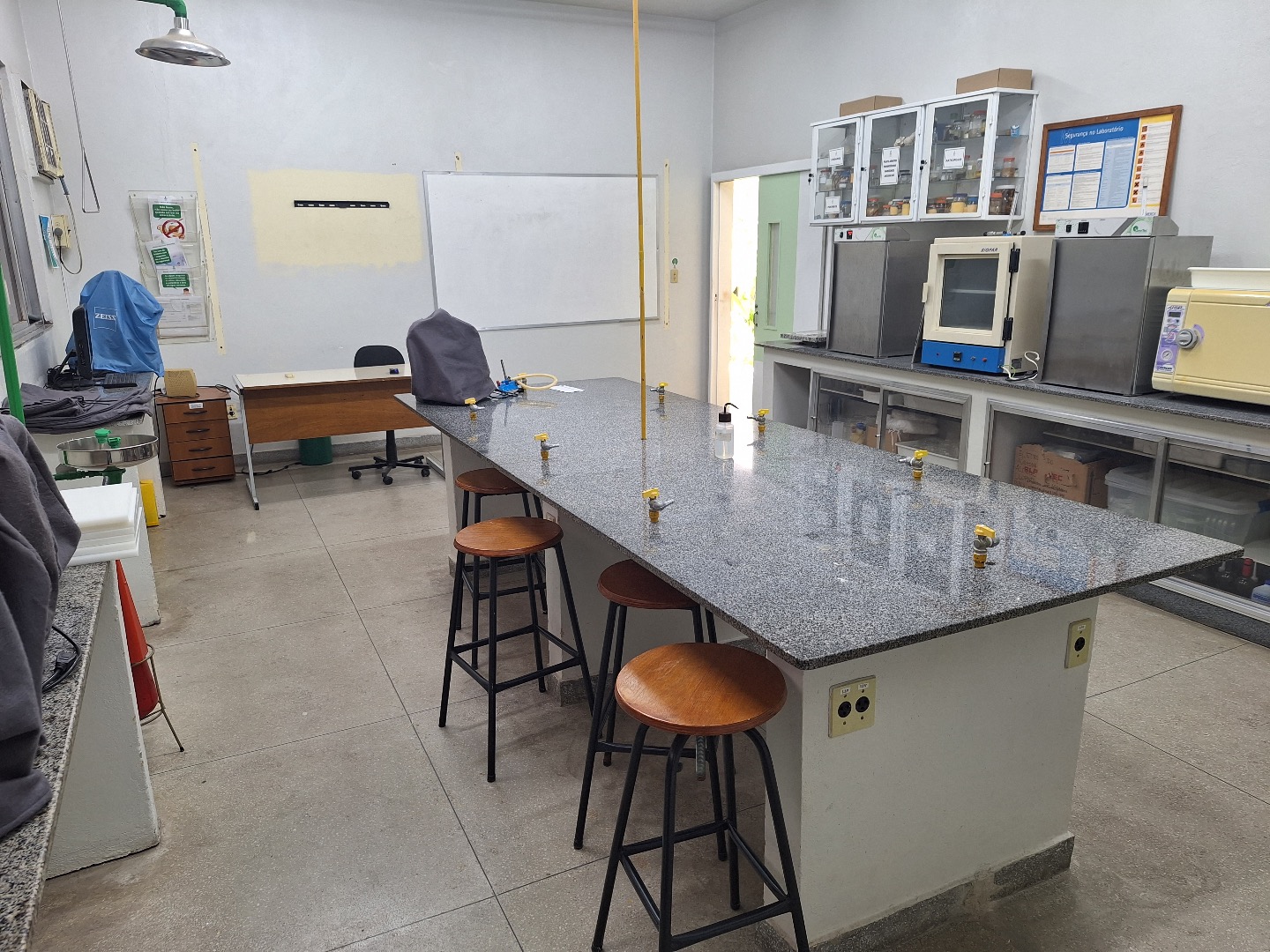 Laboratório de Biologia