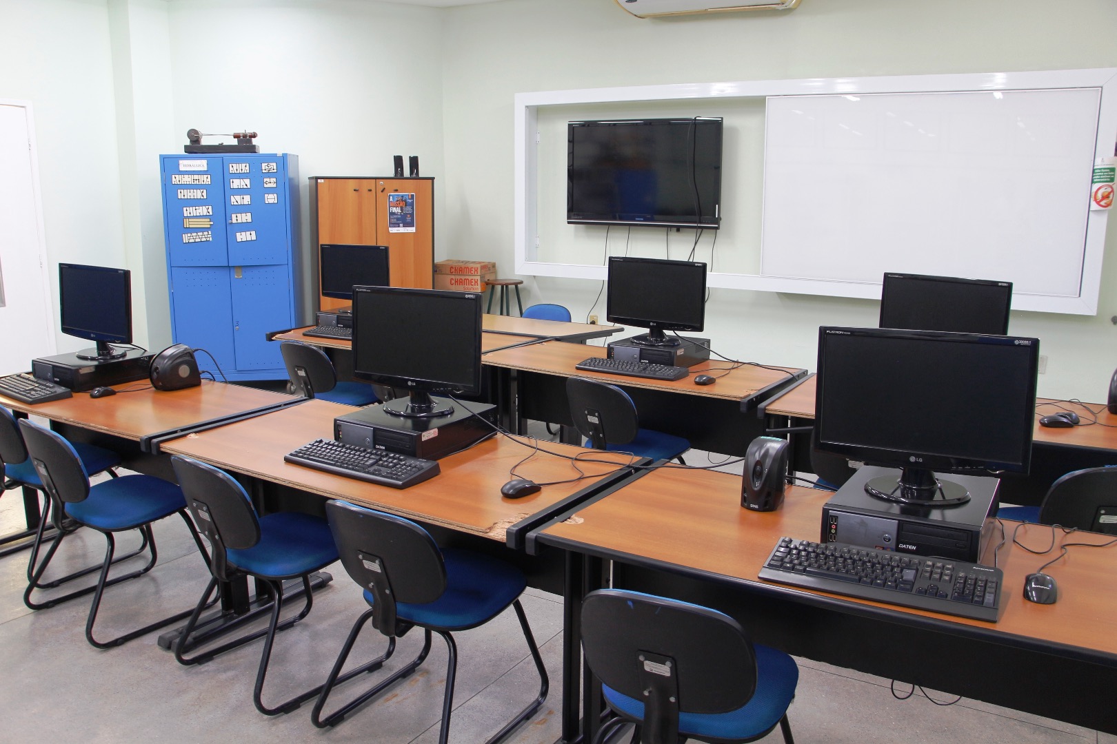 Hidráulica e Pneumática