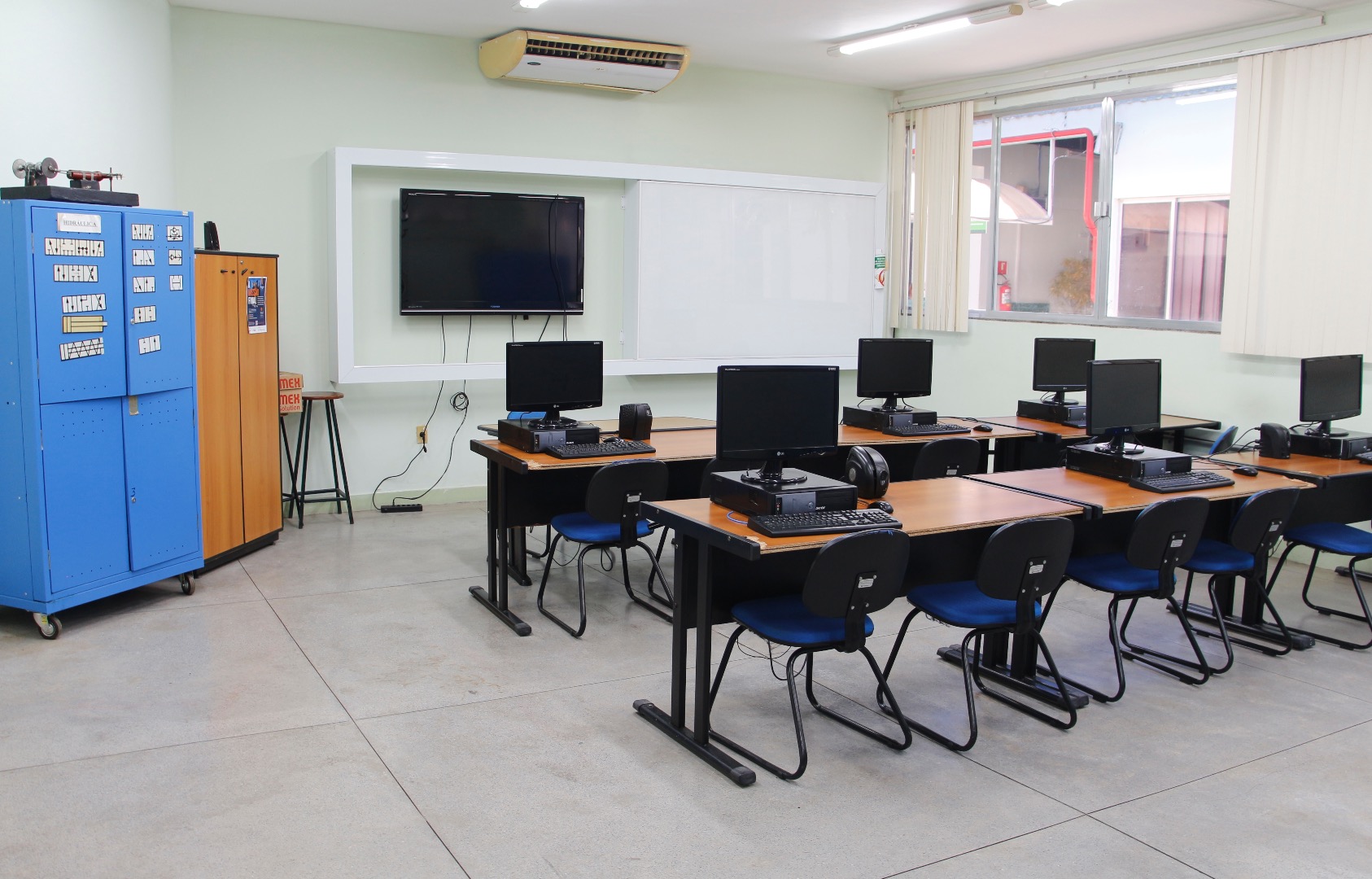 Hidráulica e Pneumática