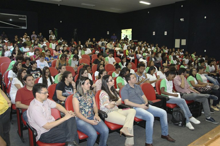 Campus Guarus promove palestra sobre suicídio