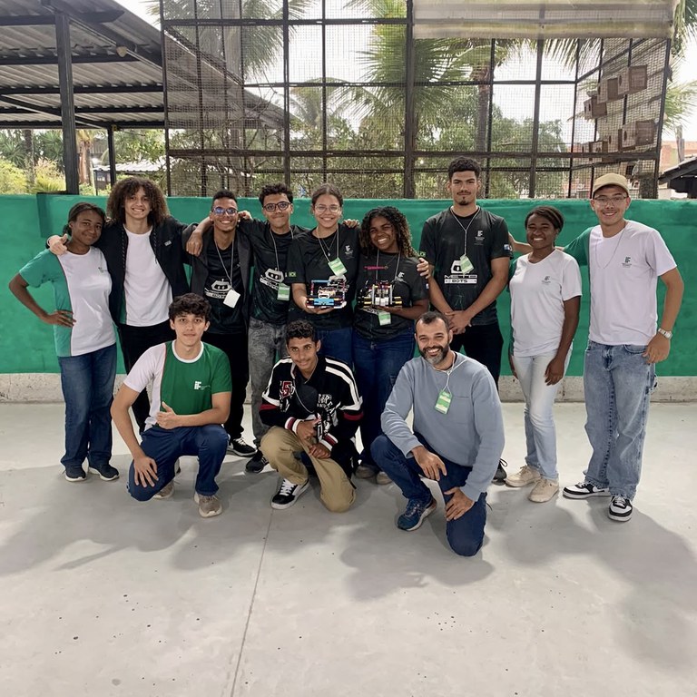 Equipe de robótica do IFF Guarus conquista vaga para etapa estadual da Olimpíada Brasileira de Robótica