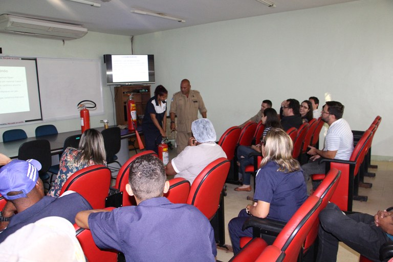 IFF Guarus promove treinamento de Prevenção a Incêndio