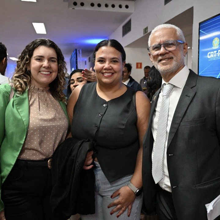 Professoras do IFF Guarus participam de cerimônia de posse da nova gestão do CRT-RJ