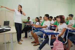 Aula para alunos da primeira turma matriculada no campus Itaperuna, 2009