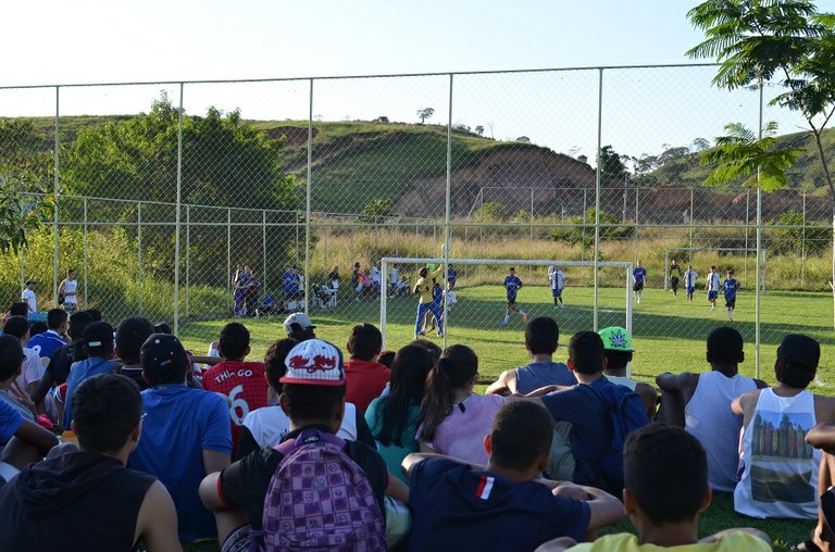 Jogo de futebol no IFFluminense Itaperuna