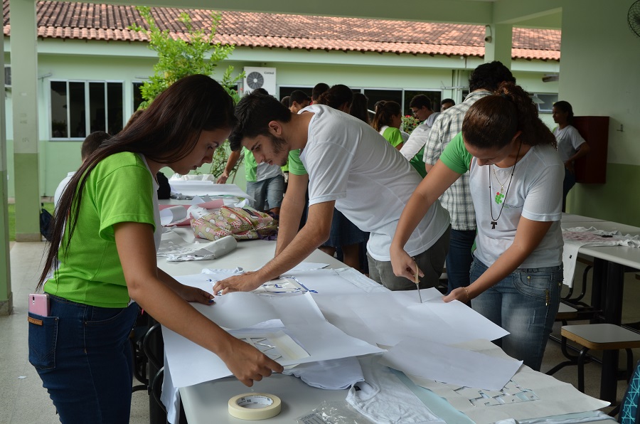 Projeto de Arte no campus Itaperuna