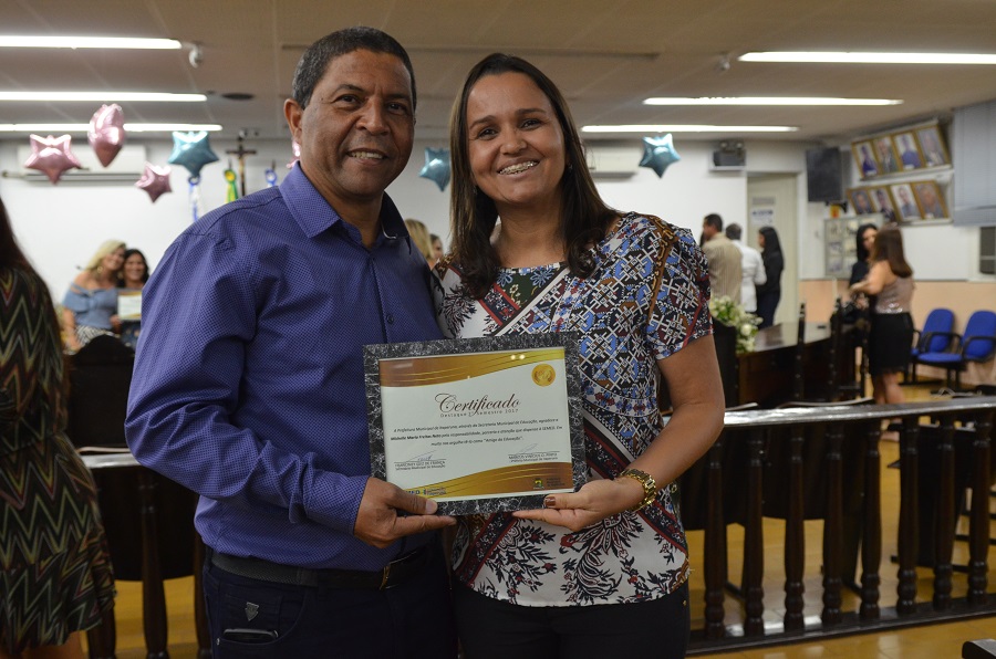 Homenagem da Secretaria de Educação de Itaperuna