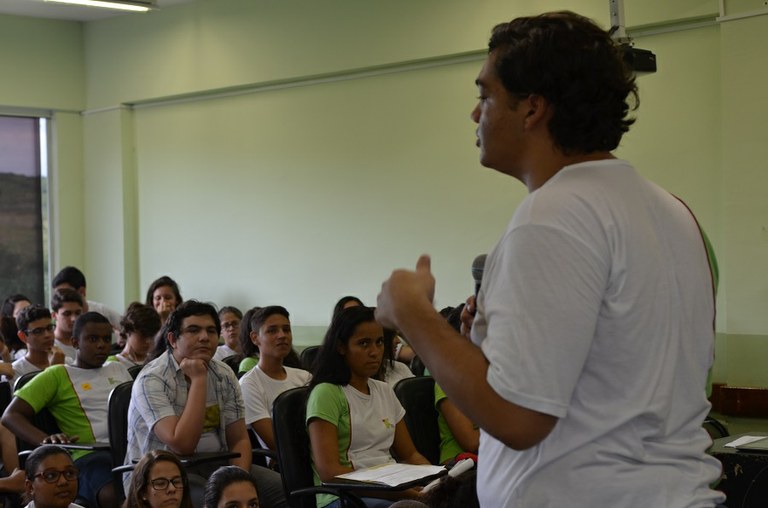 Debate para eleição do Grêmio Estudantil