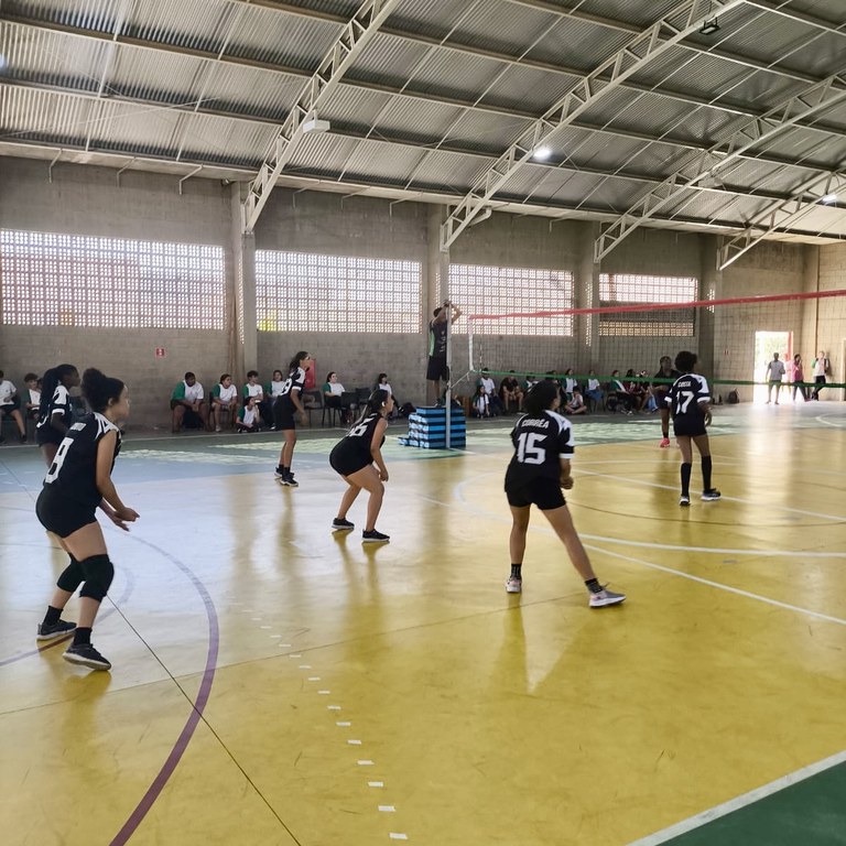 Vôlei do IFF Itaperuna