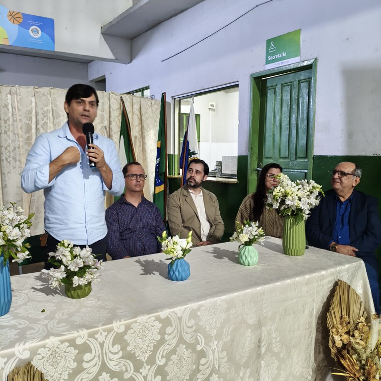 Aula inaugural em Cardoso Moreira