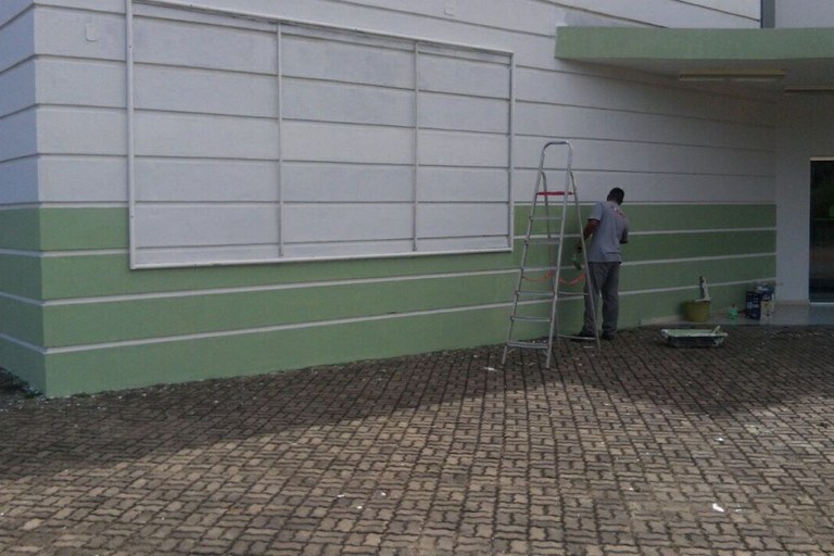 Pintura da fachada do campus