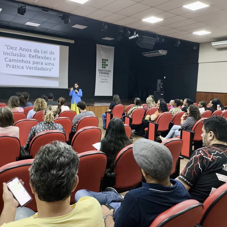 Evento no napnee no IFF Itaperuna