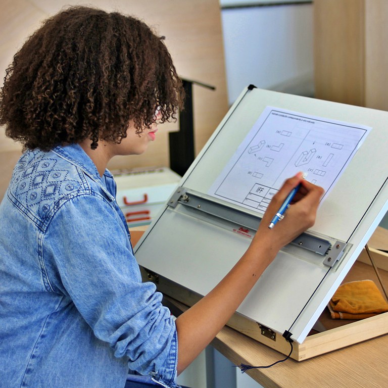 Curso de Edificações do IFF Maricá