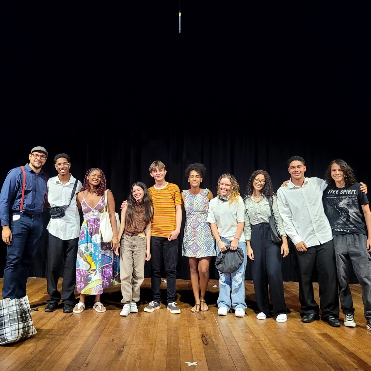 Grupo de teatro do IFF Maricá