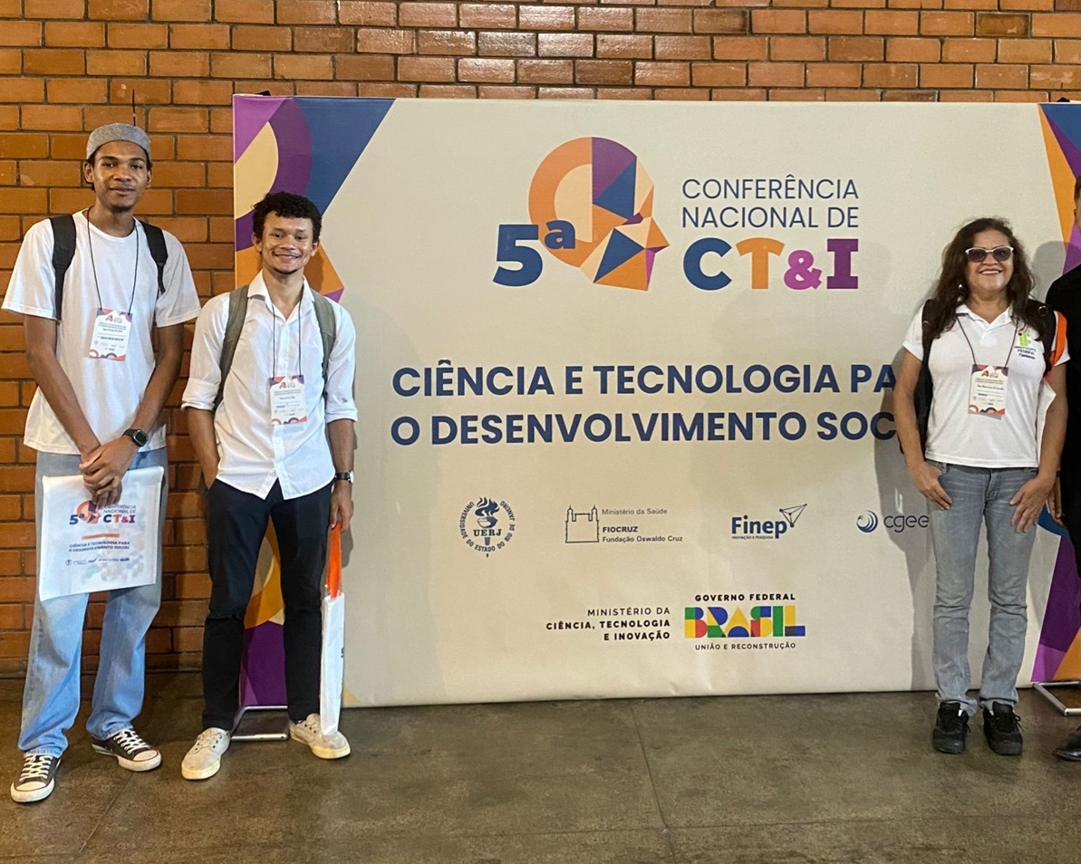 IFF Maricá em conferência na Uerj