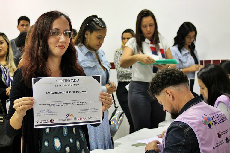 Formatura dos alunos de Libras