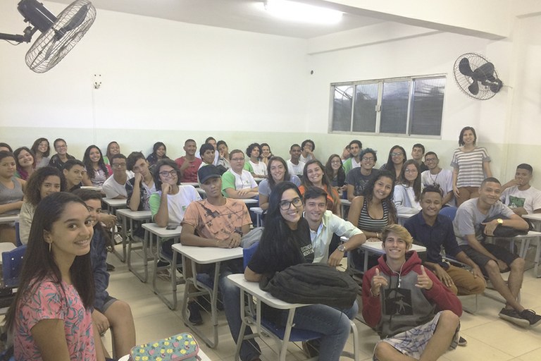 Projeto Integrador Metodologia de Pesquisa I recebe alunos recém-formados do campus Maricá
