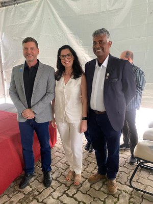 Rogério, Juliana e Vicente - 10 anos PICG.jpeg