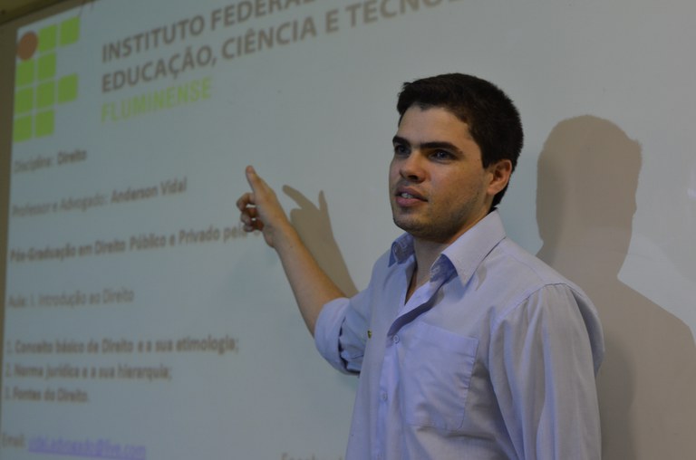 IFFluminense Itaperuna lança projetos para popularizar conhecimento sobre a legislação brasileira