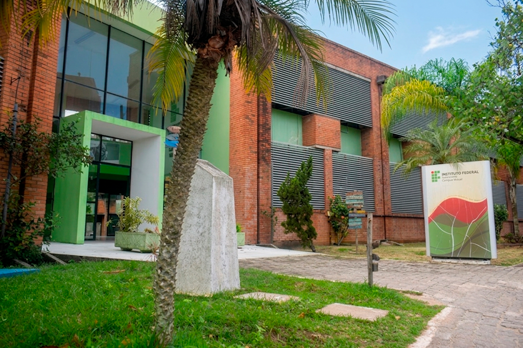 fachada_macae.jpg