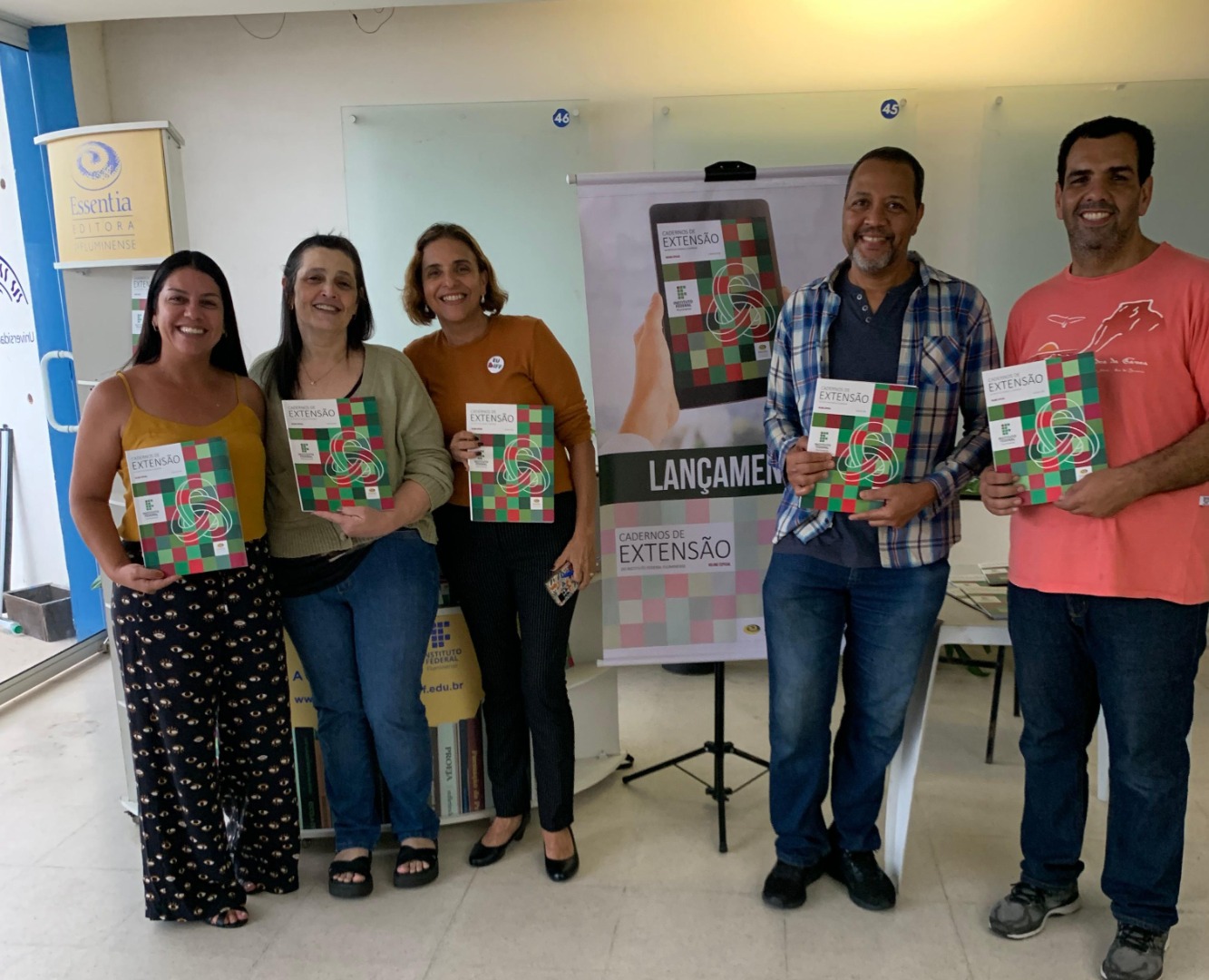 Lançamento Cadernos de Extensão