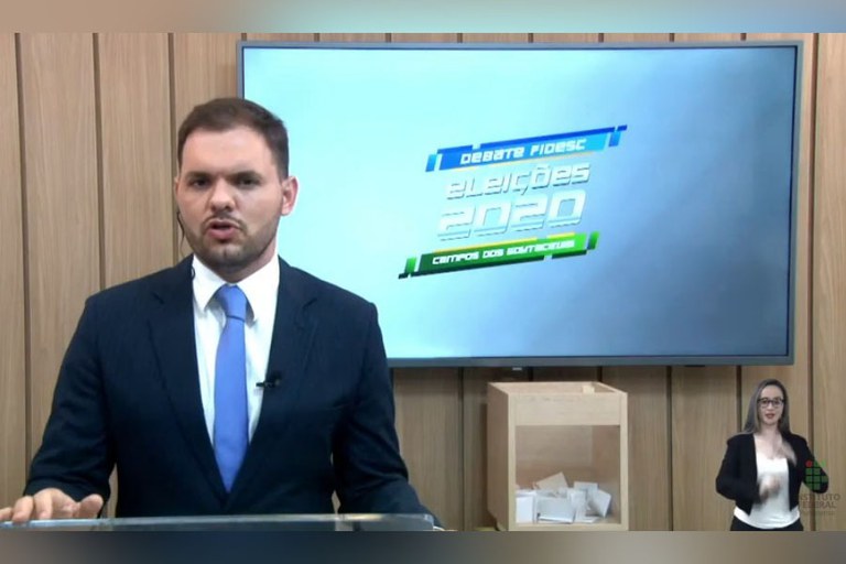 Candidatos a prefeito de Campos apresentam suas propostas em debate promovido pelo Fidesc