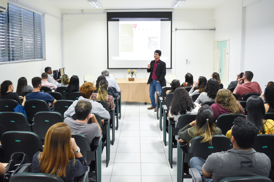 Aula_Inaugural_ProfEPT-3.jpg