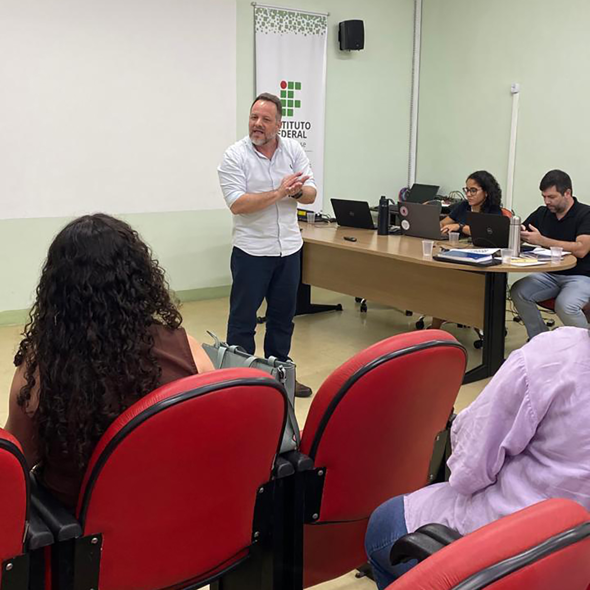 Encontro discute propostas para Reformulação da Assistência Estudantil do IFF e amplia a participação dos estudantes