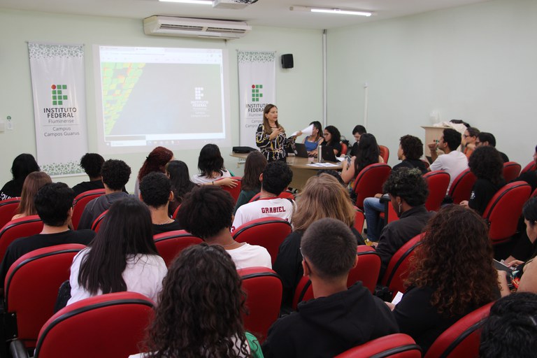 Encontro discute propostas para Reformulação da Assistência Estudantil do IFF e amplia a participação dos estudantes