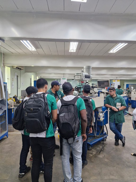 Estudantes da EJA-EPT participam da Semana do Saber-Fazer-Saber